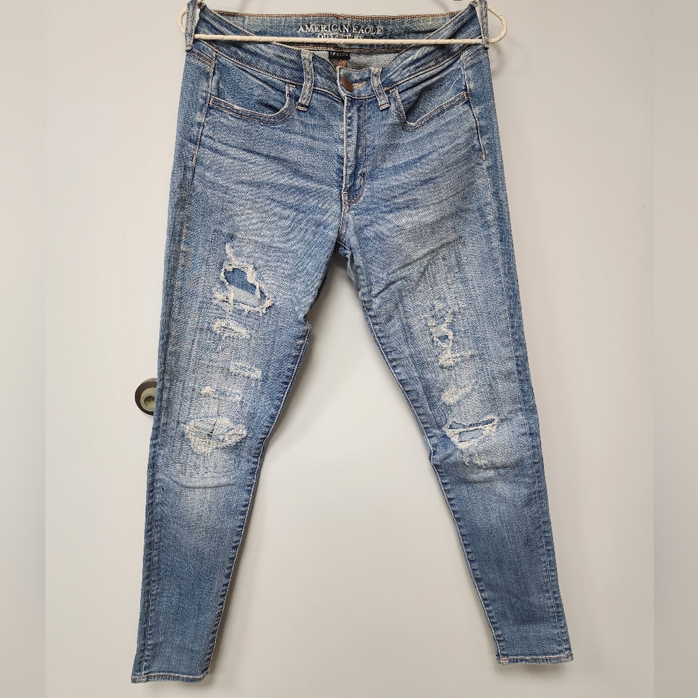 American eagle ripped/patched jeggings